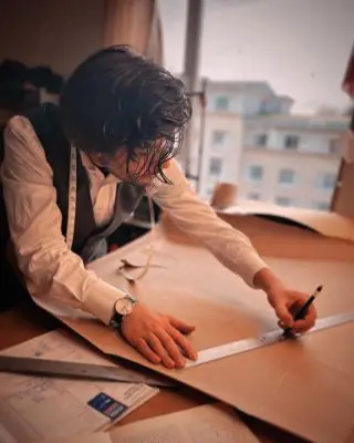 Fresh patterns being drafted today.
We have been a little overwhelmed with bespoke work and enquiries, good to know we are in demand. That said if you are thinking about commissioning anything with us, please allow plenty of time. 
.
#truebespoke in #bristol #since1967
.
.
#sarto #sartorial #tailor #tailormade #fattoamano #handmade #menstyle #suiting #bespoketailoring #bespoke